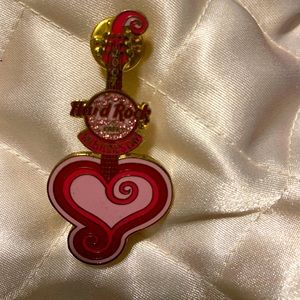 Hard rock pins lot 12 pins